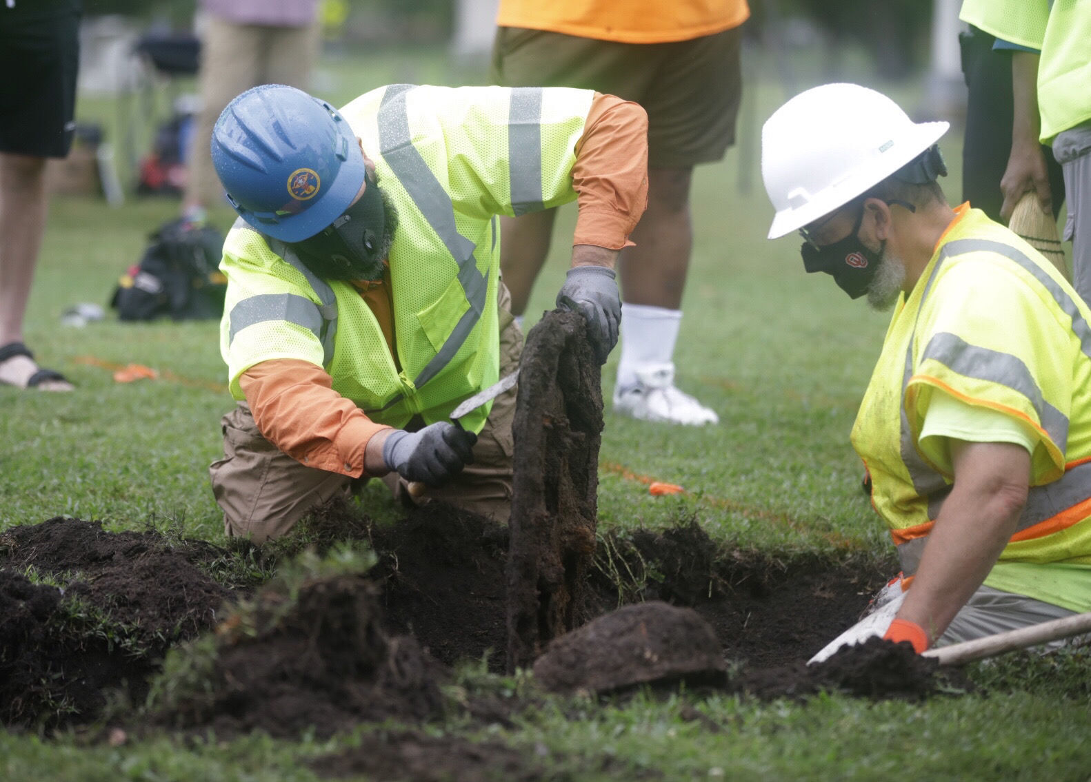 Mass graves search
